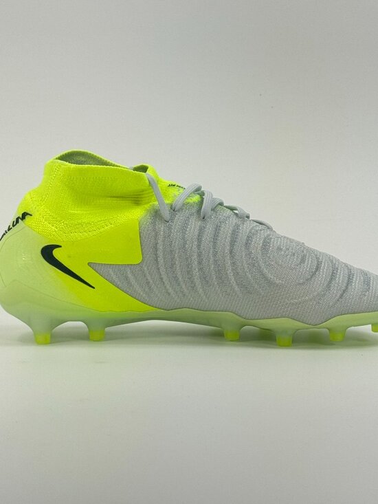 Nike Phantom Luna 2 Elite AG Pro \'Mad Voltage Pack\' HF4361-003 Soccer size 7.5 main image 6